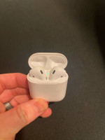 Apple AirPods 2nd Generation