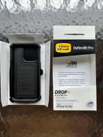 Otter Box Defender Pro  - iPhone 14 Pro