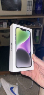 128gb IPHONE 14 brand new