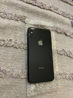 Like New Unlocked Apple iPhone XS Max (Black) 64GB