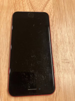 Unlocked Iphone se (64gb second generation)