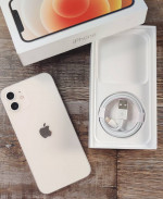 Apple iPhone 12 64 GB in White (MINT)