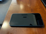 Selling IPhone 13 128GB