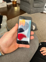 iPhone SE