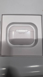 Apple AirPods Pro - 1st Gen