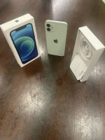 Unlocked iPhone 12 64 GB- Green