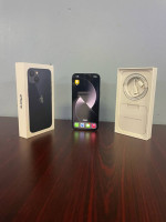 Apple iPhone 13 256 GB Unlocked-Midnight
