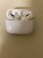 Apple AirPod Pros