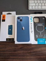 IPHONE 13 128 gig unlocked