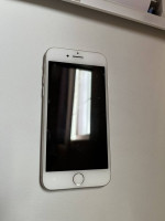 Unlock version iPhone 8 (128GB)