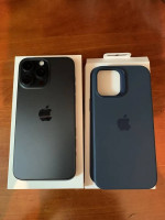 Apple iPhone 15 Pro Max - 512GB - Titanium Black
