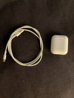 Apple Airpods 2nd Gen w/charging case and cable