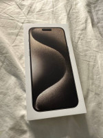Apple iphone 15 pro max natural 256gb sealed box unlocked