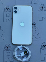 IPhone 11 64g Boost Mobile