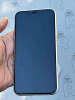 IPhone 11 64g Boost Mobile
