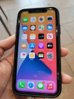 Iphone 11 /64 gb/ 90 % battery health