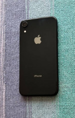 Apple iPhone XR - 128 GB - Black (Unlocked; Dual SIM; 6.1 inch screen)