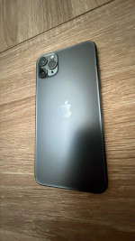 Iphone 11 pro max (space grey)