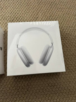 AirPods Max Black & Silver