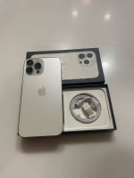 Unlocked Apple iPhone 13 Pro max 128 GB- Silver -