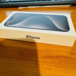 iphone 15 Pro in Titanium