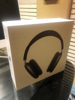 Apple AirPod Max new