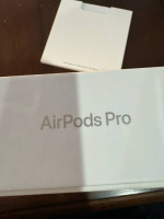 Apple AirPods Pro (2nd Generation) with Magsafe Charging Case