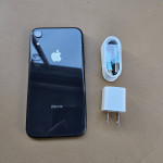 iPhone Xr - UNLOCKED - Like New
