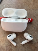 LIKE NEW AIRPODS PRO