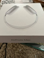 AirPods max