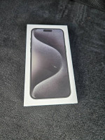 Sealed box iPhone pro 15 Titanium