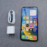 iPhone X 256gb Black - UNLOCKED - Like New