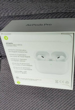Apple AirPods Pro ( 2nd Generation )