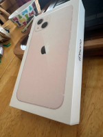 Beautiful Verizon iPhone 13 Rose128gb