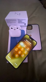 NUEVO IPHONE 13 128GB AZUL AT&T, APPLE AIRPODS 3RD GENERATION ORIGINALES NUEVOS
