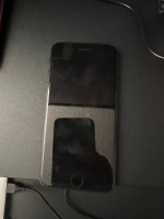 iPhone SE 2020 unlocked 64gb
