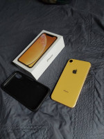 Apple IPhone XR 64gb (Yellow, Verizon)