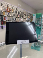 iPad 6th Gen & iPad Air | 128GB | WiFi