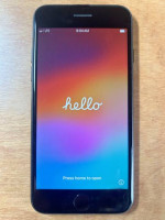 Apple iPhones (2) Complete