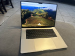 Apple Macbook Pro M1 Max 1TB Like New