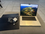 Apple Macbook Pro M1 Max 1TB Like New