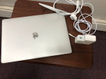 Apple MacBook Pro (15-inch, 2017