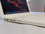 Apple MacBook