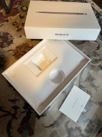 MacBook Air box