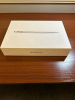 2020 Apple MacBook Air 13”