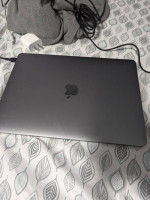 MACBOOK PRO 2017🍎🍎🍎 USED