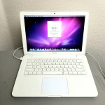 APPLE MACBOOK Laptop - Core 2 Duo 2.26GHz (2009 Unibody)