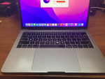 MacBook Pro, 13-inch, 16GB RAM, 512GB HD