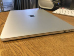 Apple MacBook Pro 15" 2016 Quad Core i7 16gb 256gb Dual GPU