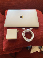 13" MACBOOK AIR